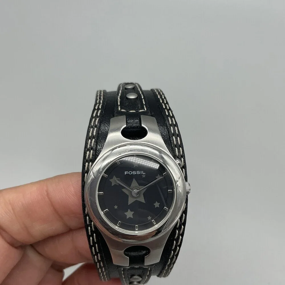 Fossil ES-9814 Womens Watch 26mm Black Star Dial Silver Tone Leather New Battery